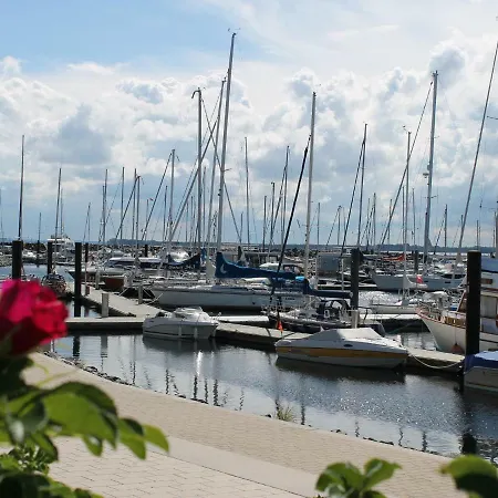 Helle Im Ostseebad * Boltenhagen (Ostseebad)